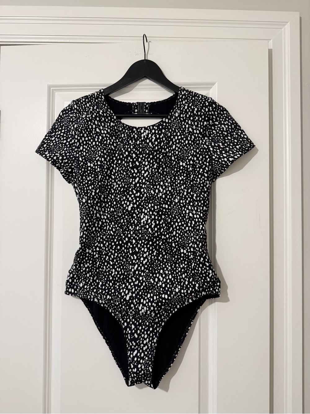 Babaton Black and White Short Sleeve Bodysuit